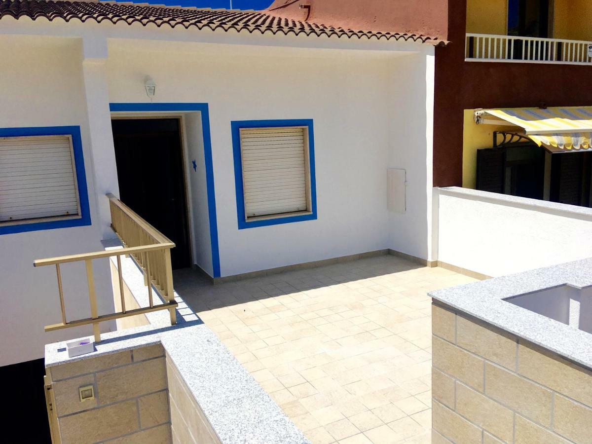 Apartment Arianna 150Mt From Beach 카스텔사르도 외부 사진