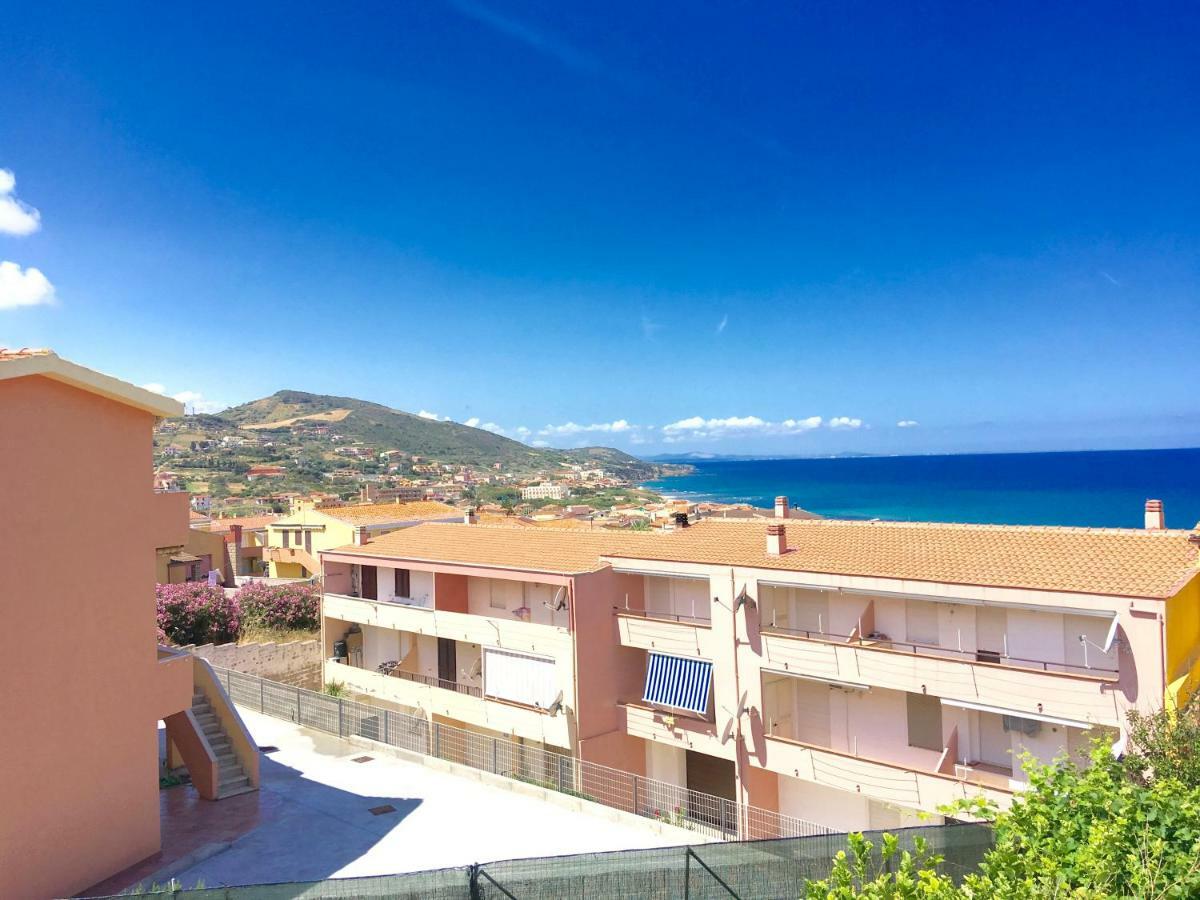 Apartment Arianna 150Mt From Beach 카스텔사르도 외부 사진