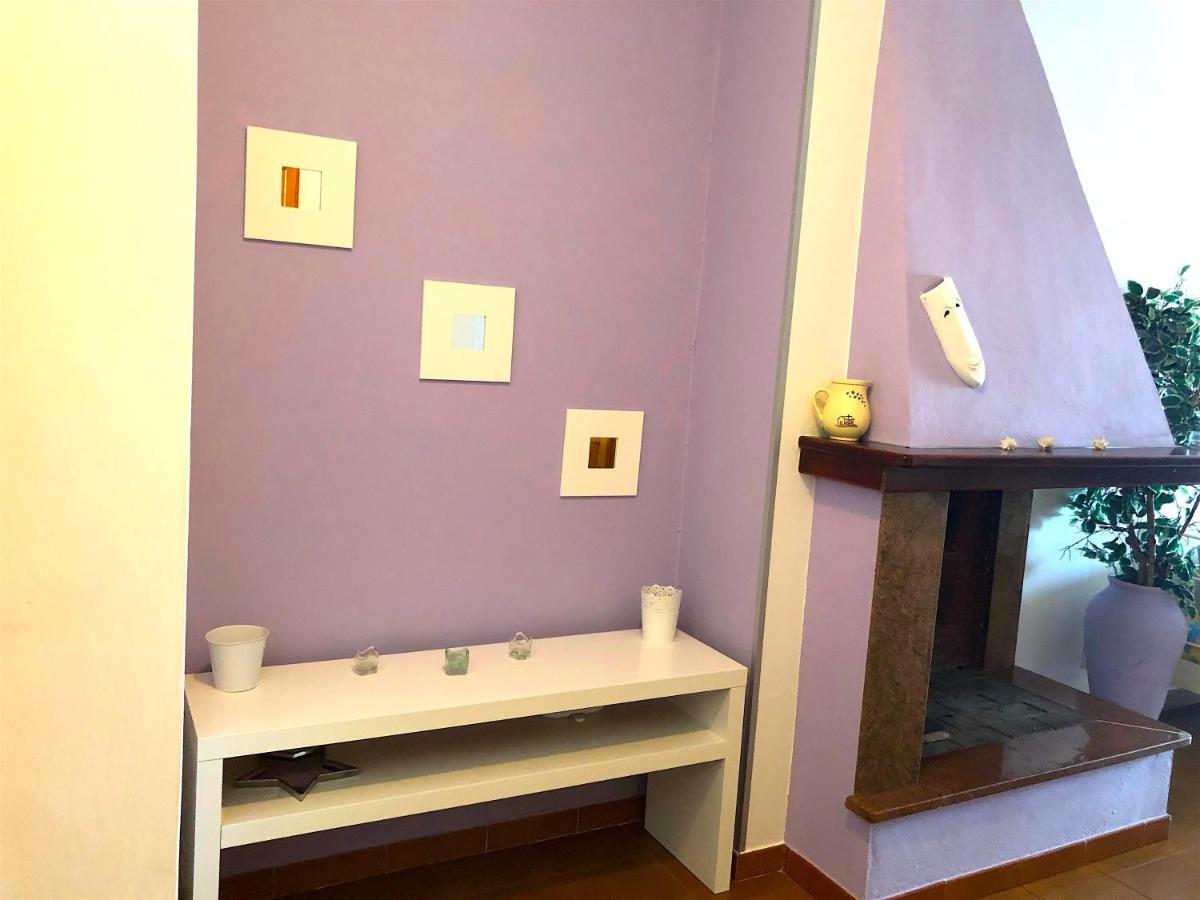 Apartment Arianna 150Mt From Beach 카스텔사르도 외부 사진