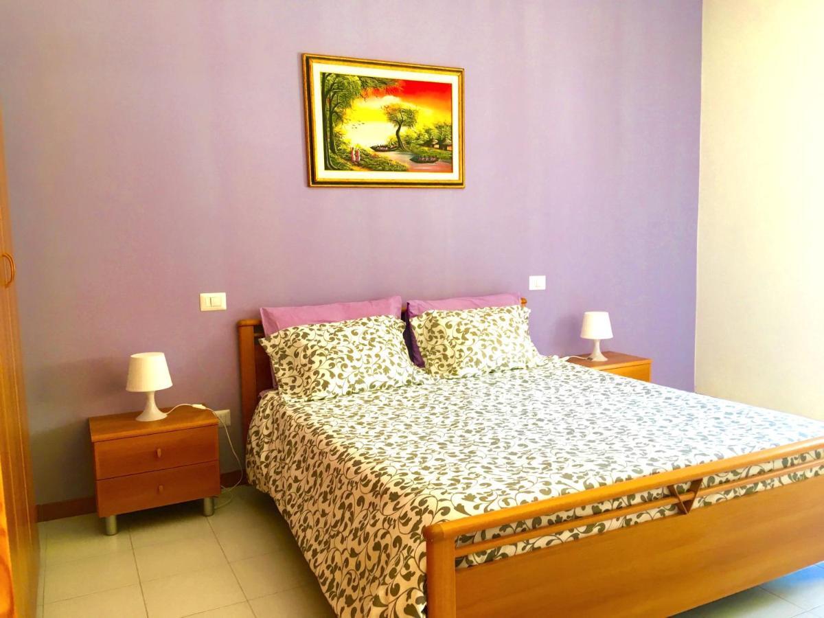 Apartment Arianna 150Mt From Beach 카스텔사르도 외부 사진